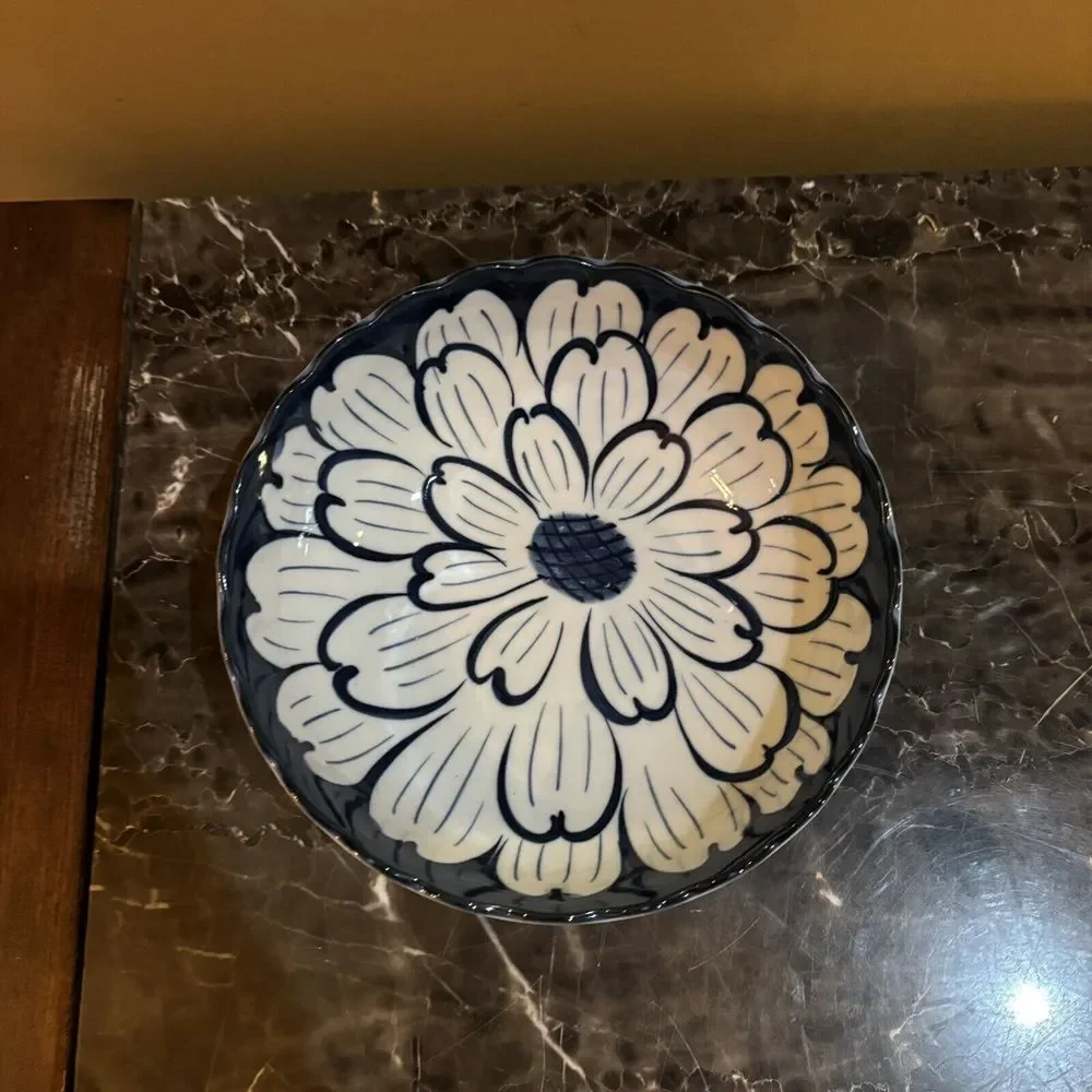 Pier‎ 1 Japan Vintage Blue and White Floral Serving Bowl chrysanthemum floral 8